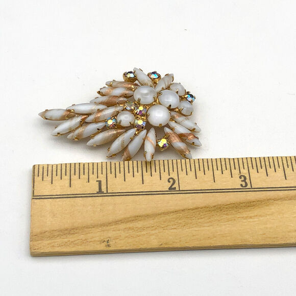 Vintage Brooch Milk Glass Goldstone Givre Navette AB Aurora Borealis Spray Pin - Picture 10 of 10